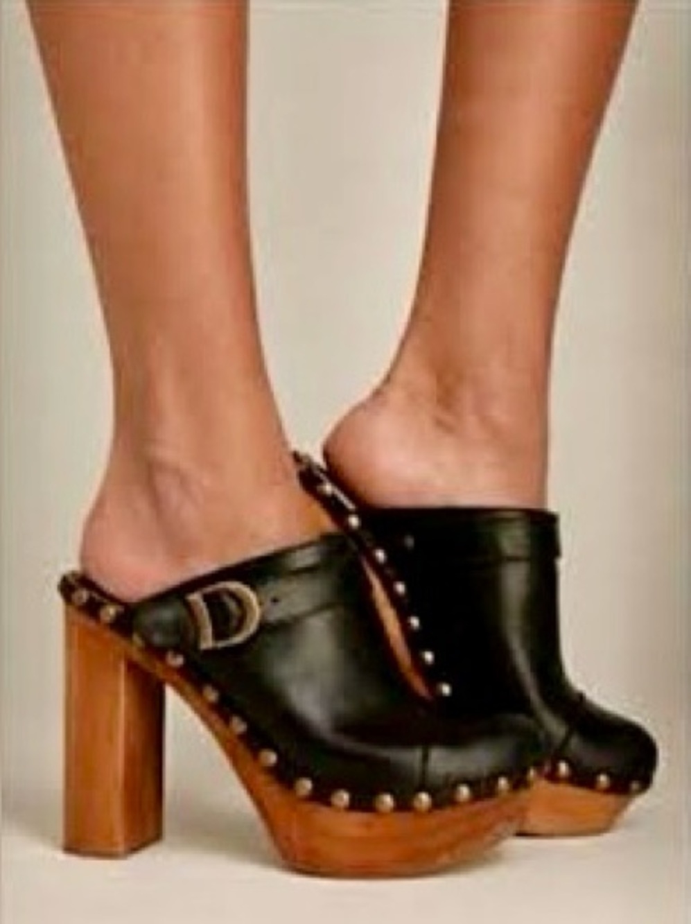 ZIGI Leather and Wood Clogs